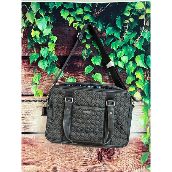 Vera Bradley Quilted Laptop Travel Shoulder Messenger Shoulder Bag 14x9.5x3.5 - Picture 1 of 11